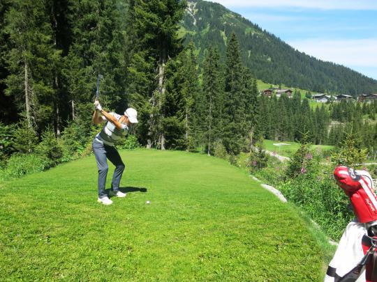 Auf dem Golfplatz in Lech